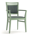 Fauteuil SURI A - une chaise de restaurant robuste en bois de hêtre et en tissus et simili cuir de haute qualité