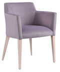 CASSALLO® Fauteuil JASY MAPLE fabriqué en bois de hêtre de haute qualité avec un large choix de tissus d'ameublement et de teintures.