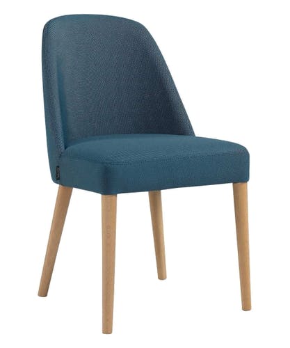 CASSALLO® Chaise GOMO LU fabriquée en bois de hêtre de haute qualité avec un large choix de tissus d'ameublement et de teintures.